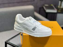 Picture of Louis Vuitton Shoes _SKULVsz35-45hnh020816236